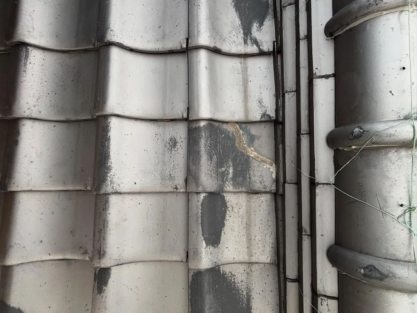 家にとっての雨漏りは💧人に例えれば出血状態🩸😨。