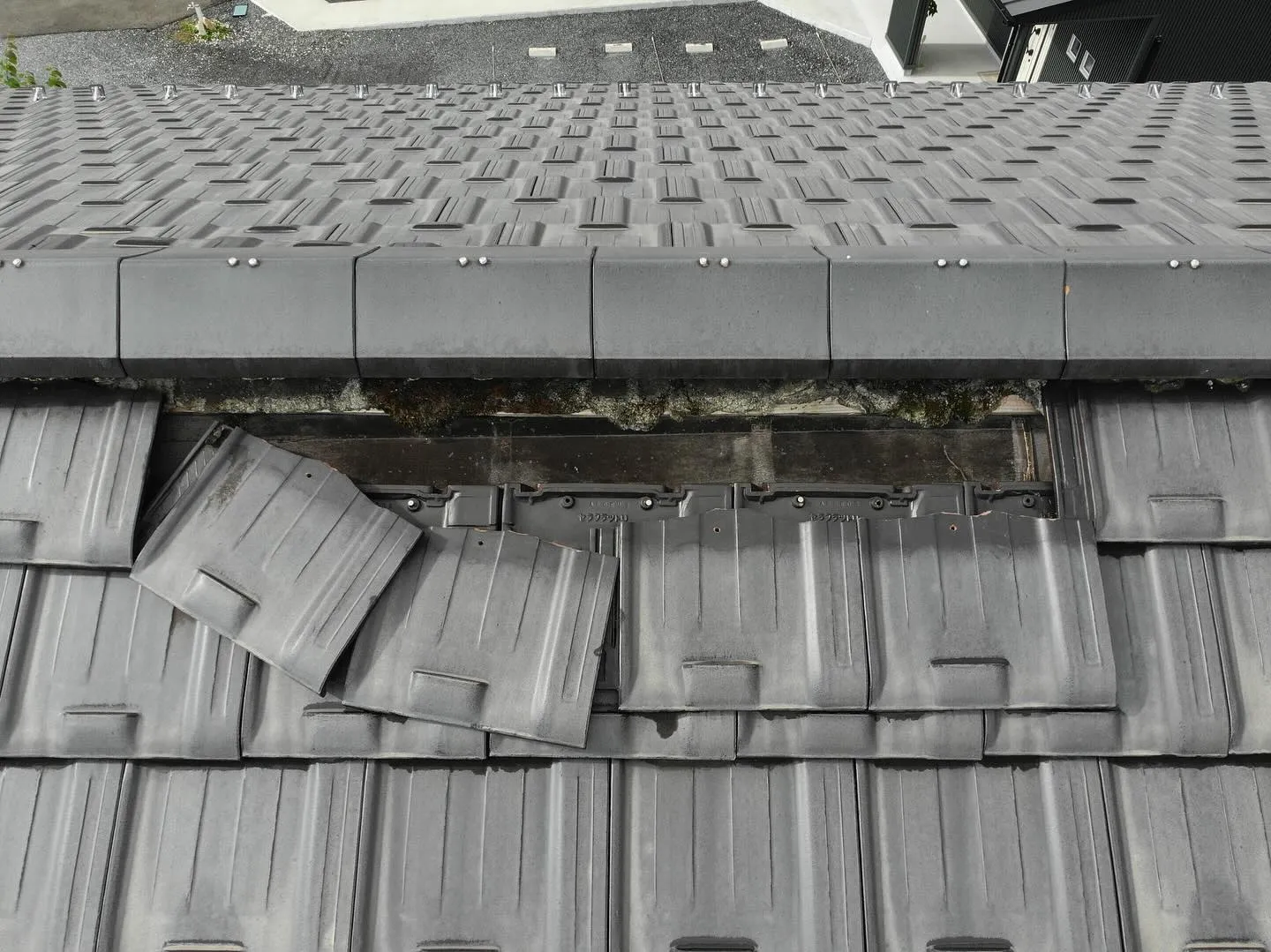 屋根を真上から📸撮影できるのは🚁ドローンの大きな強み💪。