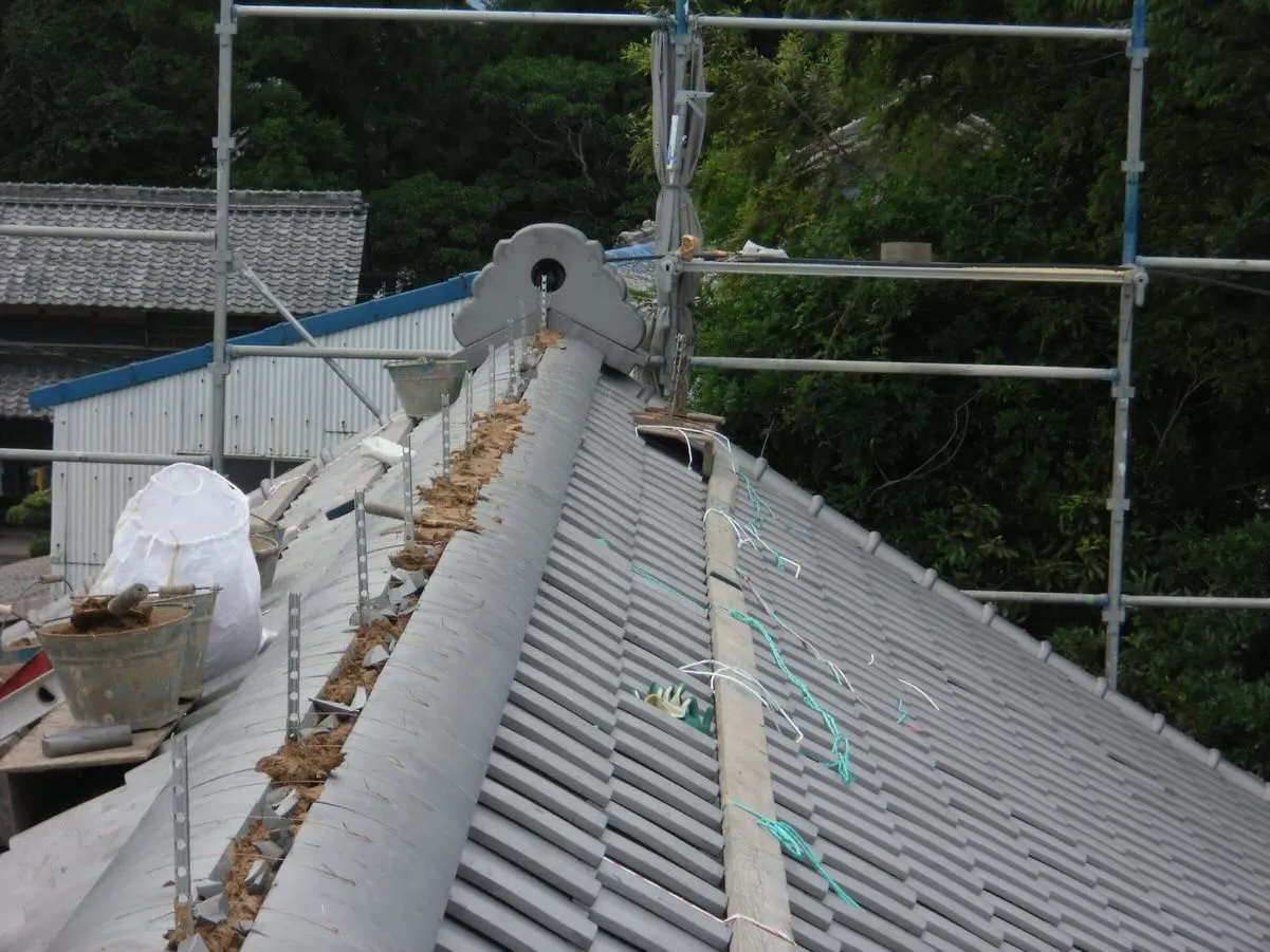 棟（むね）の施工中の様子です📸