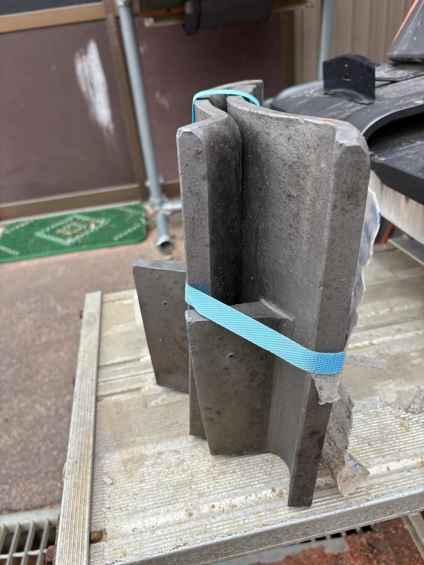 なんだコレ❓あんだ袖 っと言います😅。